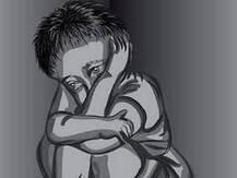 ছেলের মোবাইল চুরি, পাঁচ কিশোরকে গরম তেলে হাত ডোবাতে বাধ্য করে ‘পরীক্ষা’ বাবার