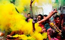 হোলি আর দোল কখনই এক নয়, রয়েছে বিস্তর ফারাক