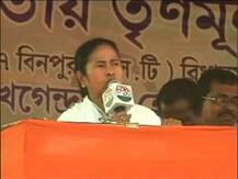 'চাইছি ঋণ', কংগ্রেস-গড় মুর্শিদাবাদে ভোট-আবেদন মমতার