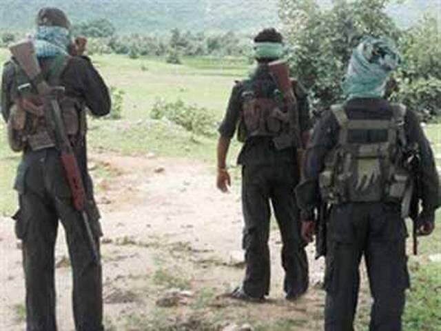 4 policemen killed, 9 injured in twin encounter with Naxals in Chhattisgarh ছত্তিশগড়ে জোড়া মাওবাদী হানা, নিহত ৪ পুলিশকর্মী, আহত ৯