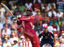 ছেলেকে দেখতে দেশে গিয়েছেন, গেইলকে পাচ্ছে না আরসিবি