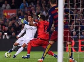 Ronaldo Winner Ends Barcelonas 39 Game Unbeaten Run এল ক্লাসিকোয় উজ্জ্বল রোনাল্ডো, রিয়েল মাদ্রিদের কাছে হার বার্সেলোনার