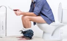 বাথরুমে ফোন নিয়ে যান? তাহলে শুনুন.........