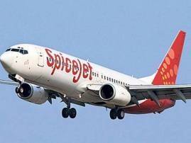 Spicejet Also Hikes Ticket Cancellation Charges টিকিট বাতিলে চার্জ বাড়াল স্পাইসজেটও