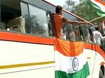 'এনআইটি চলো': বাইরের পড়ুয়াদের পাশে দাঁড়াতে জাতীয় পতাকা নিয়ে কাশ্মীর রওনা হল ১২ রাজ্যের ১৫০ ছাত্র