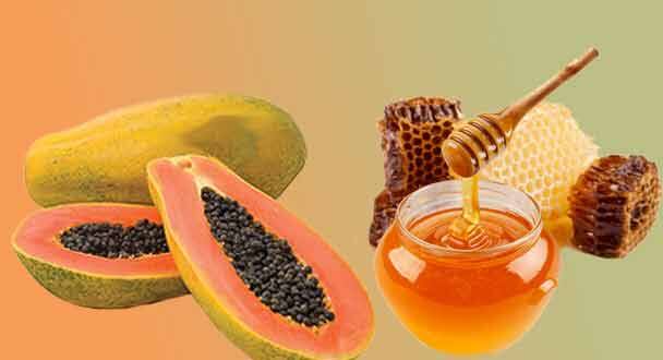 পাঁকা পেপের সঙ্গে মধু মিশিয়ে ৩০ মিনিট মুখে লাগিয়ে রেখে ধুয়ে ফেলুন। তার পর নিজের ঝলমলে ত্বক নিজেই দেখতে পাবেন।