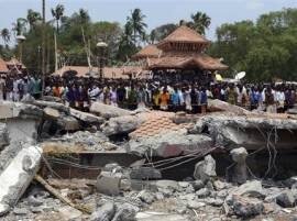 Devaswom Board Says No Ban On Fireworks In Temple Festivals কেরলের মন্দির বিপর্যয়: এখনও বাজি পোড়ানো নিষিদ্ধকরণের বিরুদ্ধে দেবাসম বোর্ড!