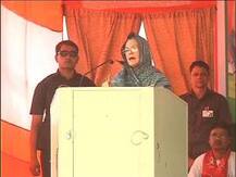 বিশ্বাস করেছিলাম, ক্ষমতায় এসে প্রতিশ্রুতি ভুলে গিয়েছেন মমতা, নির্বাচনী জনসভায় তোপ সনিয়ার