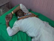 তৃণমূল প্রার্থীর ওপর 'হামলা', পায়ে 'গুলি', অবরোধ, উত্তেজনা দক্ষিণ দিনাজপুরে