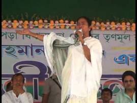 Mamata Attacks Ec Again Despite Showcause শোকজের পরও ফের কমিশনকে তোপ মমতার