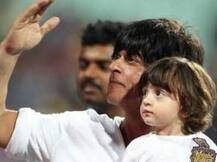 অনেকদিন পর ছেলেমেয়েদের সঙ্গে 'স্বর্গীয় ছুটি' কাটালেন শাহরুখ