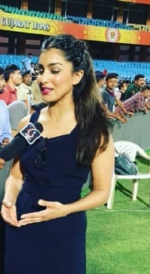 তাঁর বাবা ও মা দুজনই আইআইটি প্রাক্তনী। দুজনই বিজ্ঞান ও ইঞ্জিনিয়ারিংয়ে ডক্টরেট। 