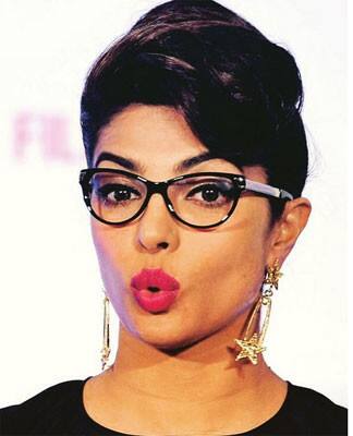 ছবির পাশাপাশি জনপ্রিয় মার্কিন সিরিয়াল ‘কোয়ান্টিকো’তেও অভিনয় করছেন তিনি 