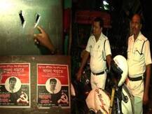 কসবায় সিপিএম কর্মীদের হুমকি,ভোটার কার্ড কাড়ার চেষ্টা, হাতেনাতে পাকড়াও ১