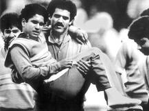 মাস্টার ব্লাস্টারের কিছু দুর্লভ ছবি...