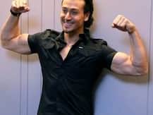 জীবনসঙ্গিনী হিসাবে “ঘরোয়া  মেয়ে” পছন্দ, টাইগারের মন্তব্যে বিতর্ক