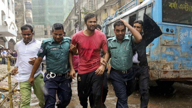শাহদাত আগে অভিযোগ অস্বীকার করলেও বিবৃতিতে বলেছেন, অন্যায় করেছি। ক্ষমা চাইছি। 