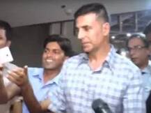 ভক্তকে দেহরক্ষীর চড়, সোশ্যাল মিডিয়ায় ক্ষমা চাইলেন অক্ষয় কুমার