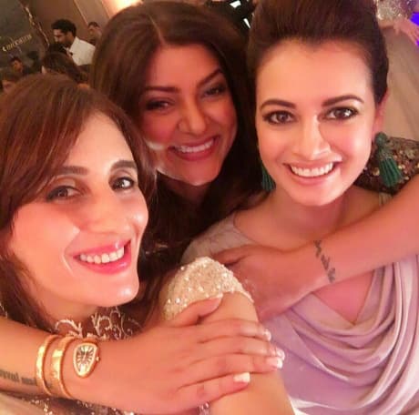 অতিথিরা