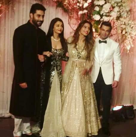 নব দম্পতির সঙ্গে অভি-অ্যাশ