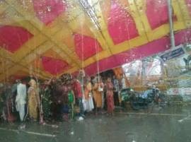 Seven Dead As Thunderstorm Hits Kumbh Mela Site In Ujjain উজ্জয়িনী কুম্ভ মেলায় ঝড়ের তাণ্ডবে মৃত বেড়ে ৭, আহত ৯০, পরিবার পিছু ২ লক্ষ টাকা ক্ষতিপূরণ ঘোষণা