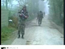 কাশ্মীরের পুলওয়ামায় সেনা-জঙ্গি গুলির লড়াইয়ে মৃত ৩ জঙ্গি, বন্ধ ট্রেন চলাচল