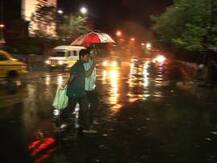 স্বস্তির বৃষ্টিতে স্নিগ্ধ শহর, বিভিন্ন জেলায় ঝড়, বীরভূমে শিলাবৃষ্টি