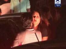 ভিডিওতে দেখুন: গাড়িতে ধাক্কা, যুবকদের ওপর হামলা রূপান্তরকামীদের