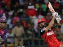 ৫৮ বলে ১০৮! বিধ্বংসী কোহলি হারালেন ধোনির রাইজিং পুনেকে