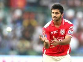 Frustrated Kxip Player Shardul Thakur Slams Ipl খেলার সুযোগ না পেয়ে আইপিএল-কে তোপ কিংস ইলেভেন পঞ্জাবের শার্দুল ঠাকুরের