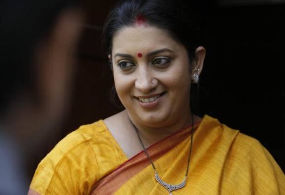১৮-য় পড়ল ছেলে জোহর, আবেগাপ্লুত পোস্ট স্মৃতি ইরানীর, পরের বার ভাল ছবি দিও, জবাব ছেলের