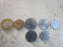 খুচরোর সঙ্কট স্বীকার, সমাধানের উদ্যোগ সরকারের