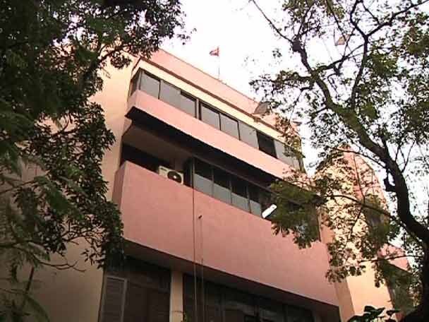 LS Polls: Left Front announce candidate-list for 25 seats in first phase রায়গঞ্জে সেলিম, যাদবপুরে বিকাশরঞ্জন, ২৫ আসনে প্রার্থী তালিকা ঘোষণা বামফ্রন্টের, দেখে নিন..