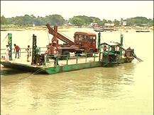 নৌকাডুবি ঘিরে রণক্ষেত্র শান্তিপুর-কালনা, দেখুন তারই কিছু খণ্ডচিত্র