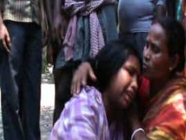 Kalna Boat Capsize Woman Survives No Trace Of Husband 2 Children কালনা নৌকাডুবি: মেলায় গিয়েছিলেন সপরিবার, গঙ্গায় তলিয়ে গেল স্বামী ও ২ সন্তান