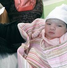 বাবা হয়েছেন সুরেশ রায়না। দেখুন তাঁর মেয়ের প্রথম ছবি