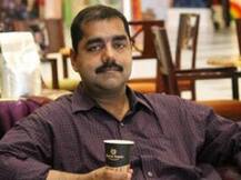 ১৯ তলা থেকে ঝাঁপ, আত্মঘাতী সিওও, হার্ট অ্যাটাক বাবার