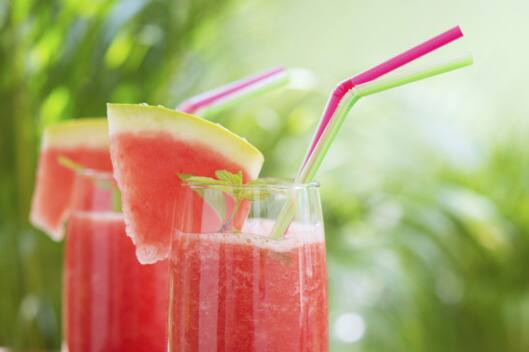 गर्मी में बनाएं तरबूज का शरबत, वजन घटाने में होगी आसानी Kitchen Hacks Watermelon Juice Recipe And What Are The Benefits Of Watermelon Juice Helps In Weight Loss गर्मी में बनाएं तरबूज का शरबत, वजन घटाने में होगी आसानी