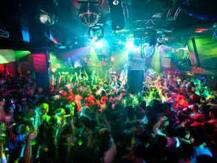 ভারতীয় মহিলার জন্মদিনের পার্টিতে ‘অশালীনতা’, গ্রেফতার আমিরশাহির ব্যবসায়ী সহ ২৩