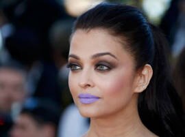 I Am Cool About It Aishwarya On Purple Lipstick Flak এসবে আমার কিছুই হয় না, বেগুনি লিপস্টিক প্রসঙ্গে ঐশ্বর্য