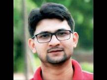 কেরলে প্রথম ভোটে নেমেই জিত কানহাইয়া-সহপাঠীর