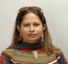 ফেসবুকে এই মহিলা যদি আপনার বন্ধুর তালিকায় থাকেন, তাহলে অবিলম্বে তাঁকে আনফ্রেন্ড করুন