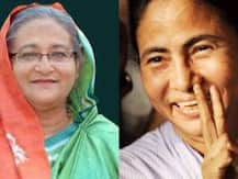 মমতাকে ২০ কেজি ইলিশ উপহার দিলেন হাসিনা