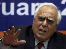 মোদী সরকার ২ বছর পূর্ণ করেছে বলে আনন্দের কারণ নেই, বলল কংগ্রেস