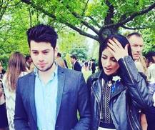 এই যুবকের সঙ্গে ডেট করছেন নাকি বিগ বি-র নাতনি?