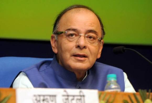 Fm Hints At Low Tax Rates Due To Demonetisation Digi Payments ভবিষ্যতে বাড়তে পারে আয়কর ছাড়ের ঊর্ধ্বসীমা, ইঙ্গিত জেটলির