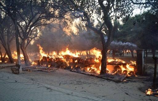 উত্তরপ্রদেশের মুখ্যমন্ত্রী অখিলেশ যাদব এই ঘটনার জন্য ‘বহিরাগতদের’ দায়ী করে কঠোর ব্যবস্থা নেওয়ার আশ্বাস দিয়েছেন। ছবি সৌজন্যে এএফপি