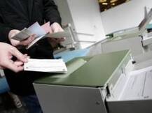 নিঃশর্তে সকলের জন্য মাস মাইনে! ভোটে প্রস্তাব খারিজ সুইৎজারল্যান্ডে