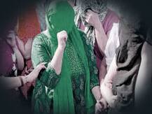 পশ্চিমবঙ্গ থেকে মেয়েদের বেঙ্গালুরু নিয়ে মধুচক্রে, গ্রেফতার ৫