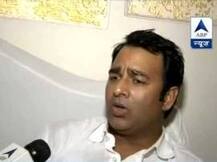 পাকিস্তানি শিল্পীদের জুতোপেটা করা উচিত, বললেন উত্তরপ্রদেশের বিজেপি বিধায়ক